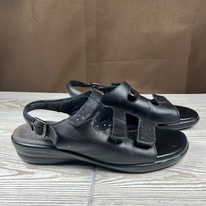 SAS Tripod Comfort Black Triple Adjustable Strap Sandal Made in USA Womens 8